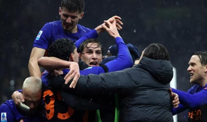 让二追六！国米本赛季首场逆转，齐沃临场调整提升但问题仍没解决|国际米兰|比萨|迪马尔科|蓝黑军团|ac米兰_新浪新闻