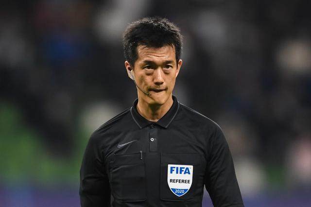 百家乐游戏-澳中之战将由六韩国裁判执法 高亨进出任主裁