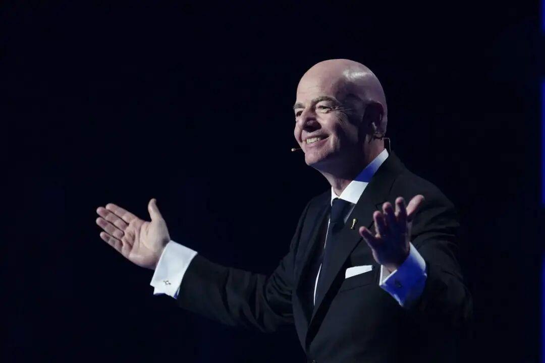 玩法-FIFA主席两次为“体育火炉”打call，武汉凭什么？