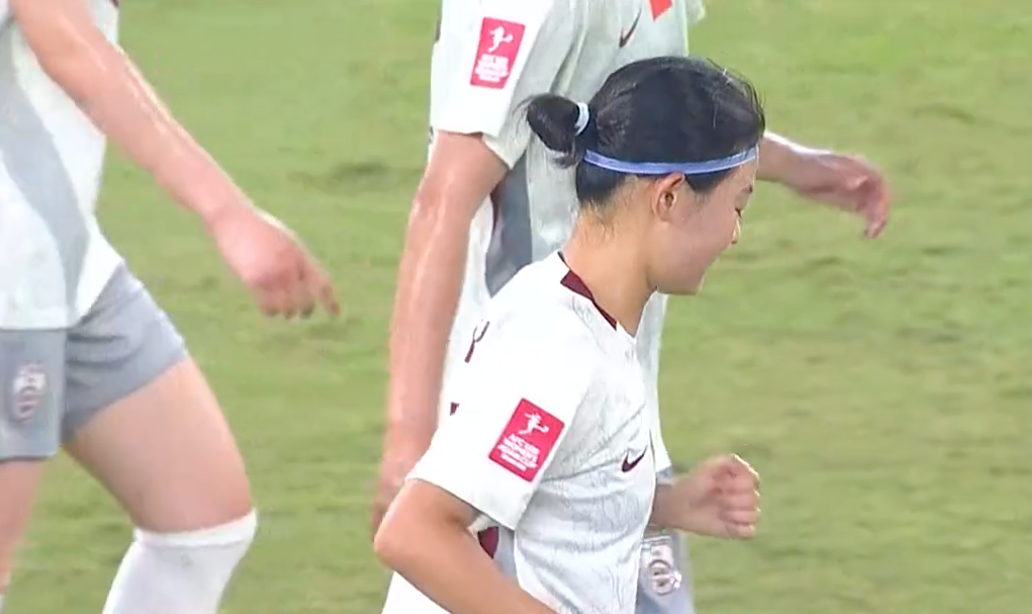百家乐游戏-半场1-0！女足U20吊打泰国，肖亚飞“惊天远射”破门，取胜没悬念